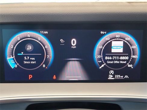 New 2025 Volkswagen Tiguan SE image 25