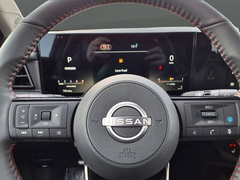New 2026 Nissan Kicks SR w/ Cold Weather Package AWD/4WD image 38