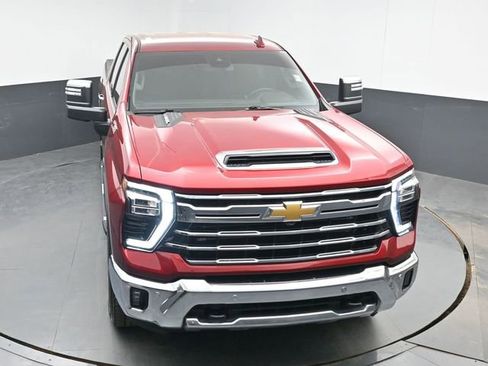 Used 2025 Chevrolet Silverado 2500 LTZ w/ LTZ Convenience Package AWD/4WD image 34