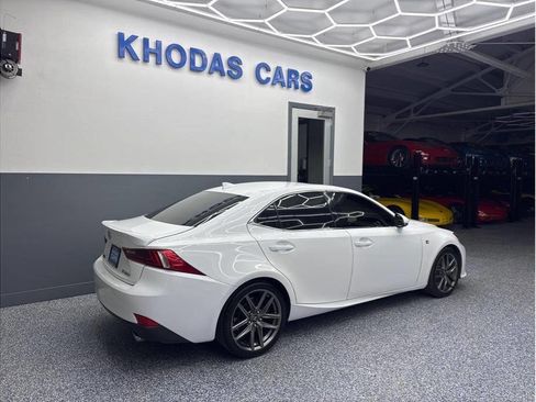 Used 2016 Lexus IS 200t w/ F Sport Package image 9