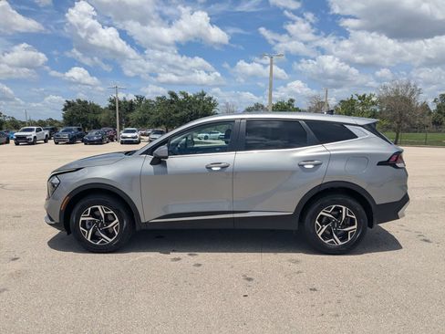 Certified 2023 Kia Sportage LX AWD/4WD image 8