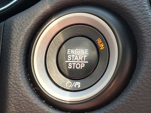 Used 2020 Dodge Durango R/T w/ Blacktop Package AWD/4WD image 24