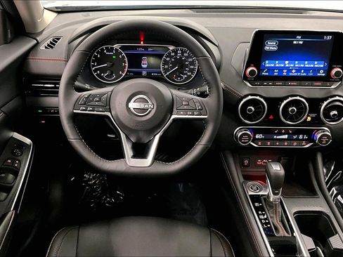 New 2025 Nissan Sentra SR w/ SR Premium Package FWD image 21