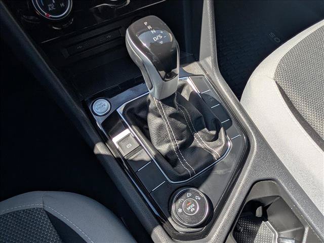 Certified 2024 Volkswagen Taos S AWD/4WD image 30