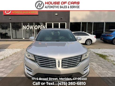 Used 2016 Lincoln MKC Reserve w/ Lincoln MKC Climate Package AWD/4WD image 2