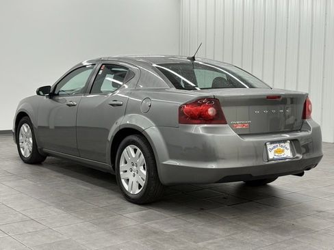 Used 2012 Dodge Avenger SE image 4
