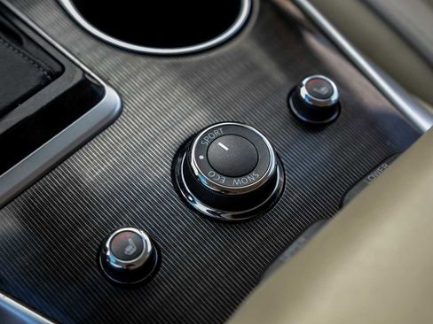 Used 2019 INFINITI QX60 Luxe w/ Essential Package image 27