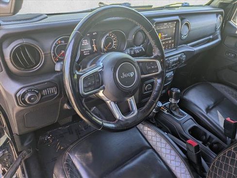 Used 2021 Jeep Wrangler Unlimited Sahara AWD/4WD image 10