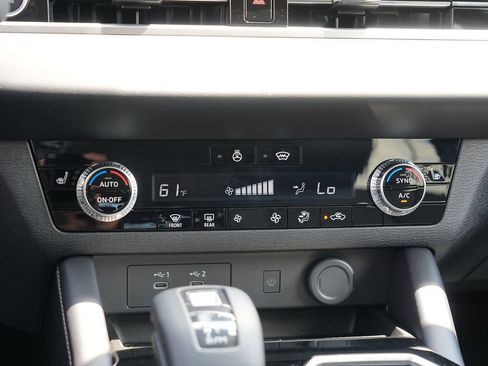 New 2026 Mitsubishi Outlander SE AWD/4WD image 22