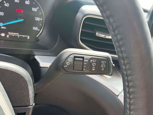 Used 2023 Ford Explorer XLT w/ Equipment Group 202A image 26