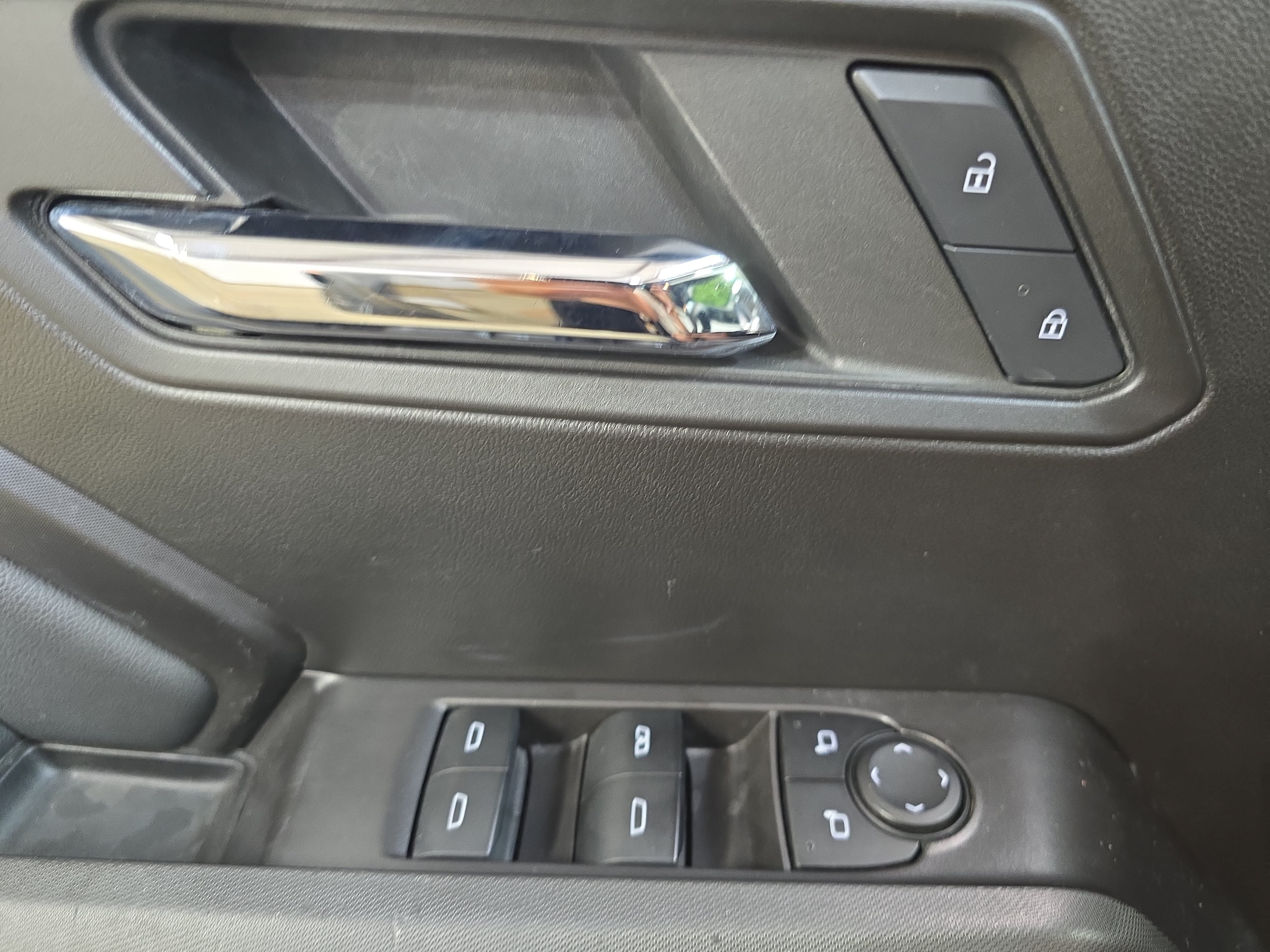 Used 2024 GMC Canyon Elevation w/ Convenience Package RWD image 25