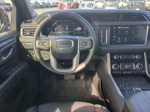 Used 2023 GMC Yukon Denali w/ LPO, Floor Liner Package AWD/4WD image 14