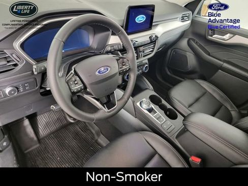 Certified 2022 Ford Escape SEL w/ Technology Package AWD/4WD image 12