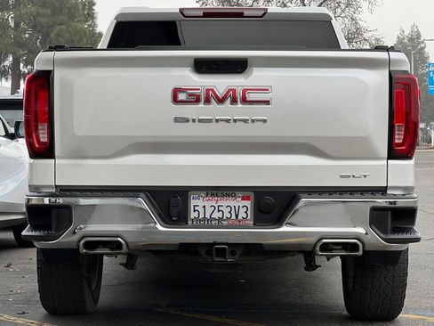 Used 2023 GMC Sierra 1500 SLT w/ SLT Premium Package image 5