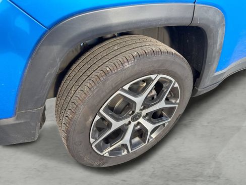 Used 2025 Jeep Compass Limited AWD/4WD image 9
