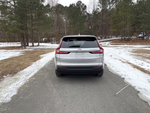 Used 2023 Honda CR-V EX-L image 10