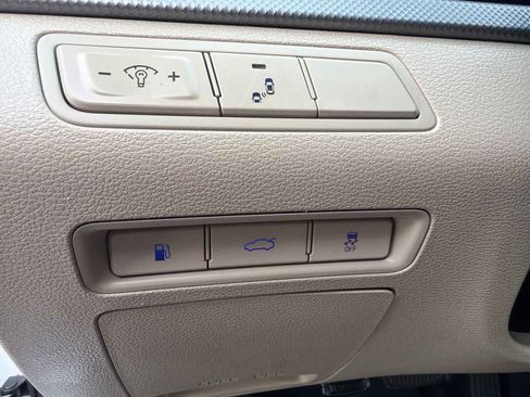 Used 2018 Hyundai Sonata SEL image 32