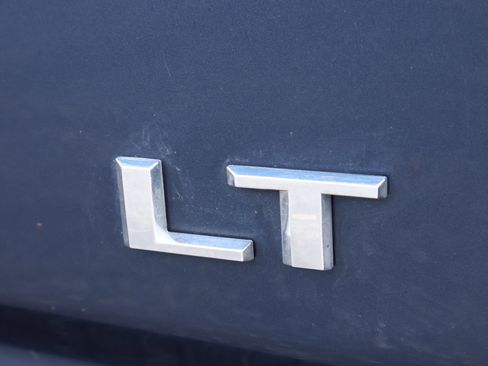 Used 2021 Chevrolet Silverado 1500 LT image 23