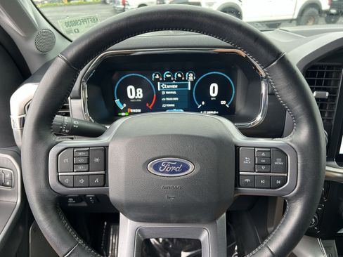 Used 2023 Ford F150 Lariat w/ Trailer Tow Package AWD/4WD image 16