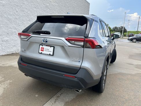 Certified 2023 Toyota RAV4 XLE Premium AWD/4WD image 6