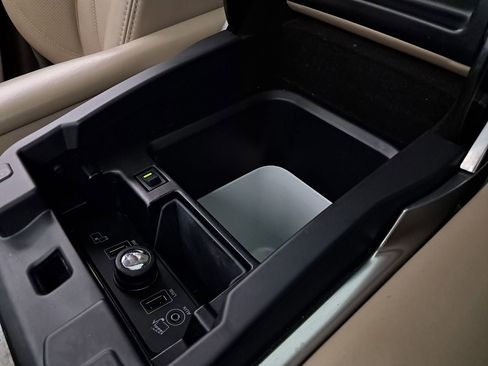 Used 2015 Land Rover Range Rover Sport HSE image 22