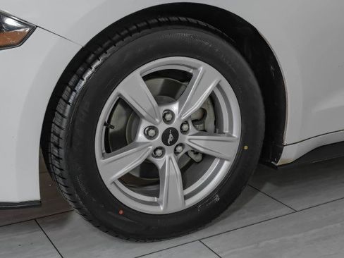 Used 2021 Ford Mustang Coupe image 45