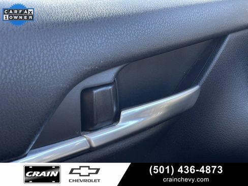 Used 2023 Toyota Camry SE image 12