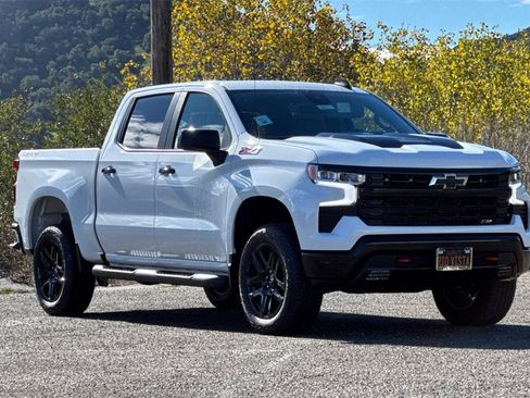 New 2026 Chevrolet Silverado 1500 LT Trail Boss w/ Convenience Package II image 2