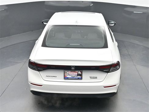 Certified 2024 Honda Accord EX image 32