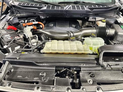 Used 2023 Ford F150 Lariat w/ Equipment Group 502A High image 40