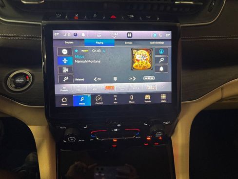 Used 2021 Jeep Grand Cherokee L Limited image 29