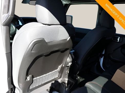 New 2026 Jeep Wrangler Unlimited Rubicon AWD/4WD image 13