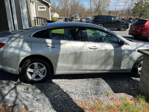 Used 2020 Chevrolet Malibu LS image 6