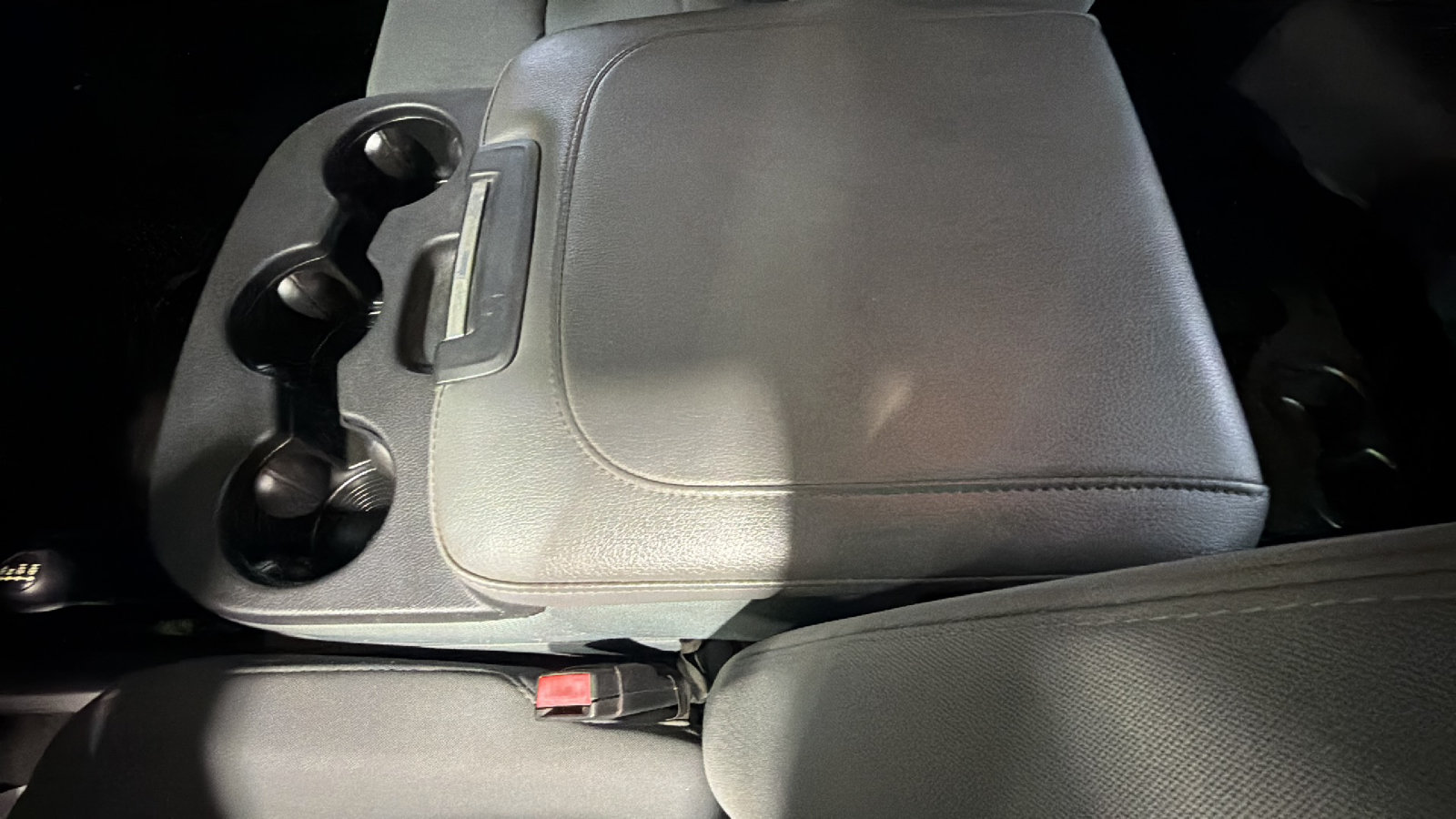 Used 2014 RAM 2500 Tradesman w/ Chrome Appearance Group AWD/4WD image 12