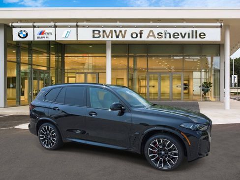 New 2026 BMW X5 xDrive40i w/ M Sport Package AWD/4WD image 1