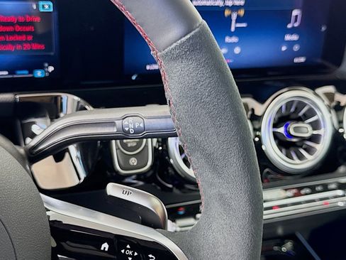 New 2025 Mercedes-Benz GLA 35 AMG 4MATIC image 15