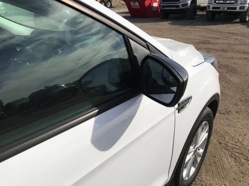 Used 2019 Ford Escape S image 28