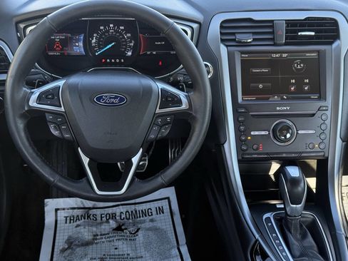 Used 2016 Ford Fusion Titanium image 21