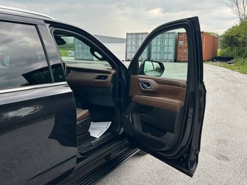 Certified 2024 Chevrolet Tahoe High Country AWD/4WD image 50