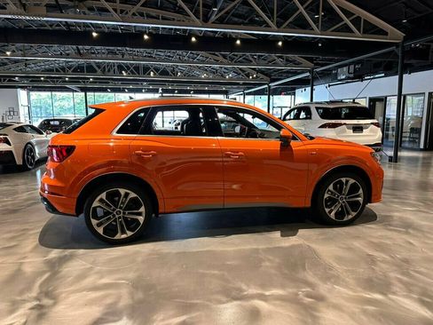 Used 2020 Audi Q3 2.0T Premium Plus w/ Premium Plus Package AWD/4WD image 6