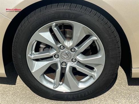 Used 2019 Honda Accord LX image 4