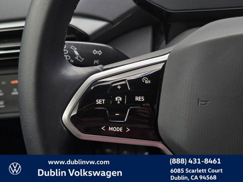 Used 2023 Volkswagen ID.4 Pro S RWD image 21