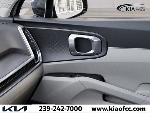 New 2026 Kia Sorento S w/ S Panoramic Sunroof Package image 25
