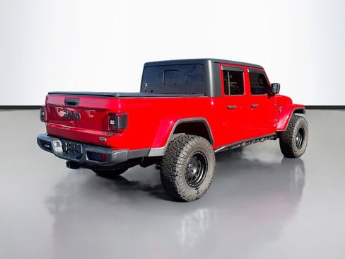 Used 2020 Jeep Gladiator Overland AWD/4WD image 7