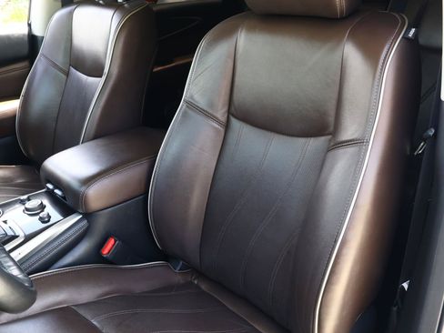 Used 2020 INFINITI QX60 Luxe w/ Essential Package FWD image 13