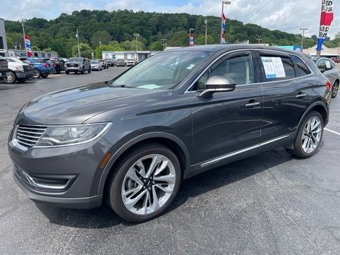 Used 2017 Lincoln MKX Reserve w/ Lincoln MKX Climate Package AWD/4WD image 2
