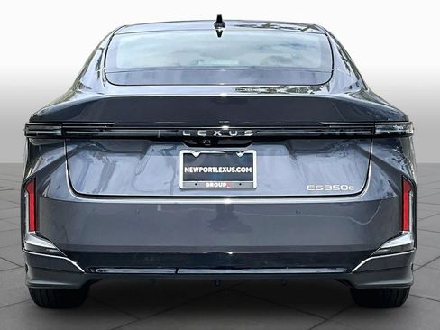 New 2026 Lexus ES 350e FWD image 4