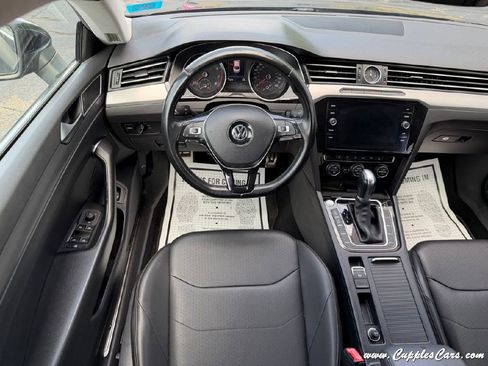 Used 2019 Volkswagen Arteon SE FWD image 17