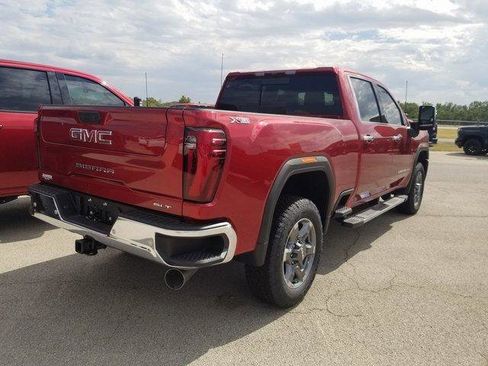 New 2025 GMC Sierra 2500 SLT w/ SLT Premium Package image 5