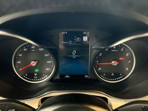 Used 2022 Mercedes-Benz GLC 300 4MATIC image 12
